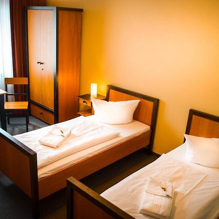 Haus Des Volkes - Das Bauhaushotel Probstzella Eksteriør bilde