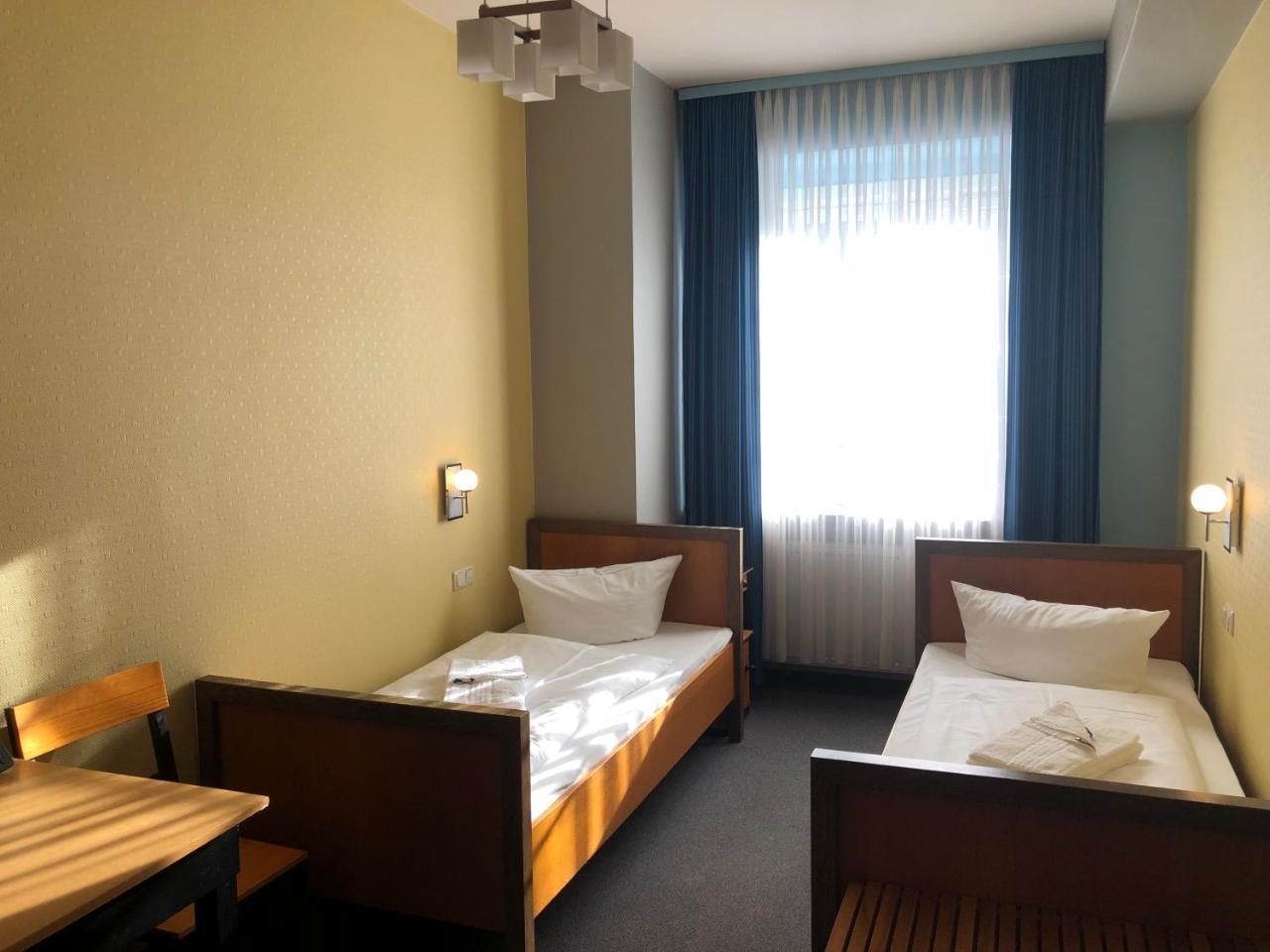 Haus Des Volkes - Das Bauhaushotel Probstzella Eksteriør bilde